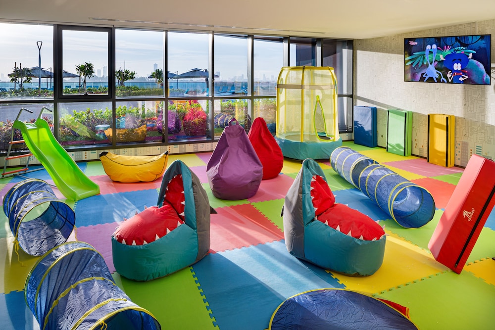 Millennium Place Barsha Heights Apartments 64/69