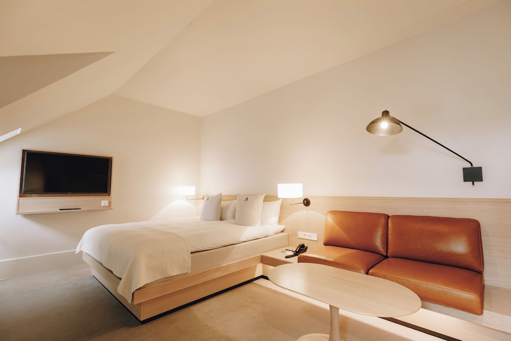 Conference, Suite, King Bed