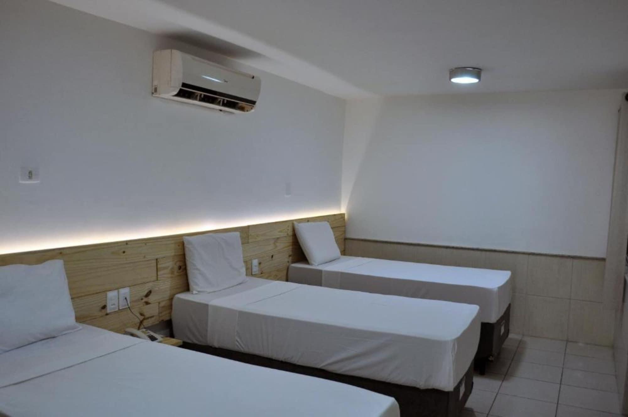 Aquamar Praia Hotel 3/23