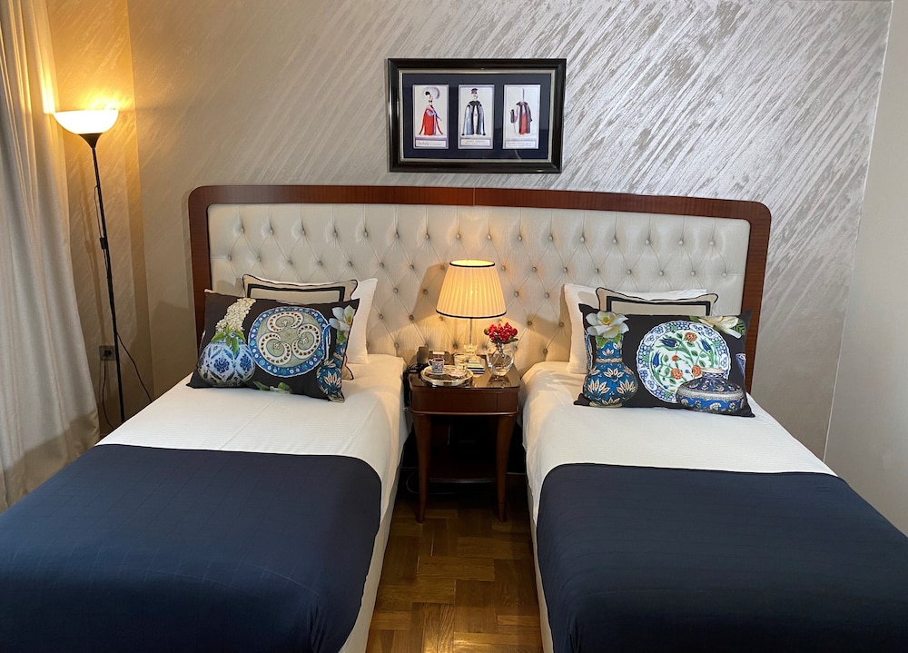 Four Doors Hotel 22/49