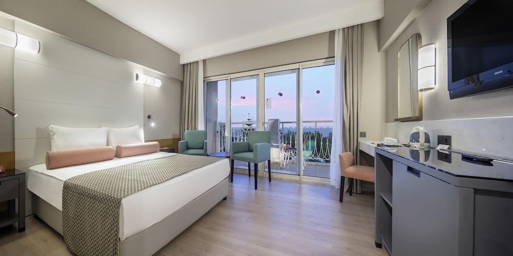 Trendy Hotels Aspendos Beach 32/73