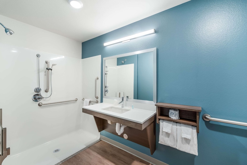 WoodSpring Suites Tucson - South 24/25