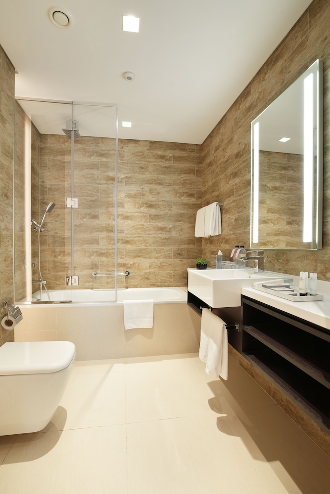 Millennium Executive Apartments Mont Rose 15/66
