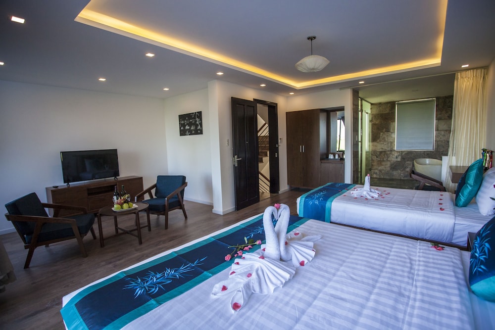 Hoi An Four Season Villa 23/66