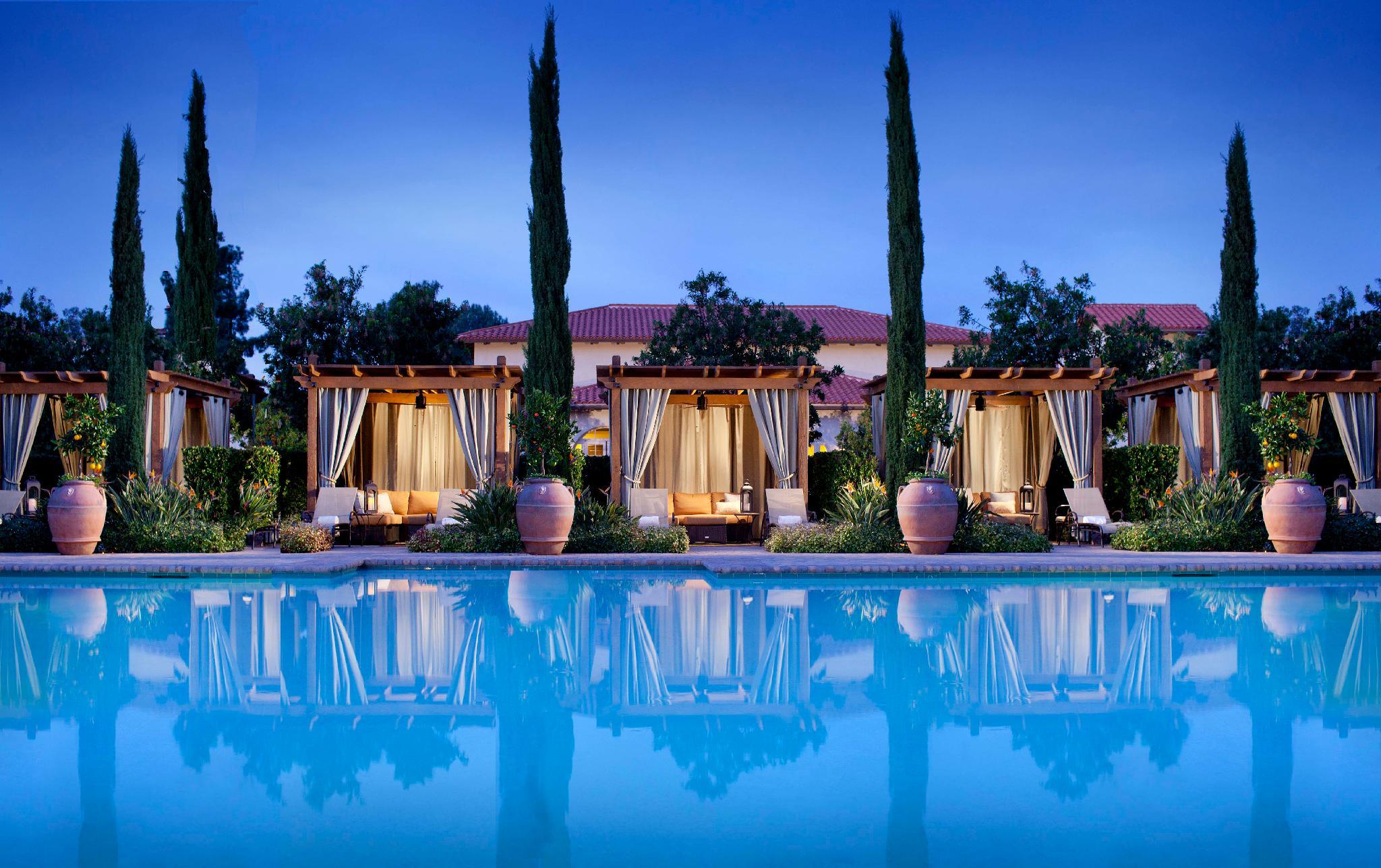 Studio, Suite, Golf or Spa View