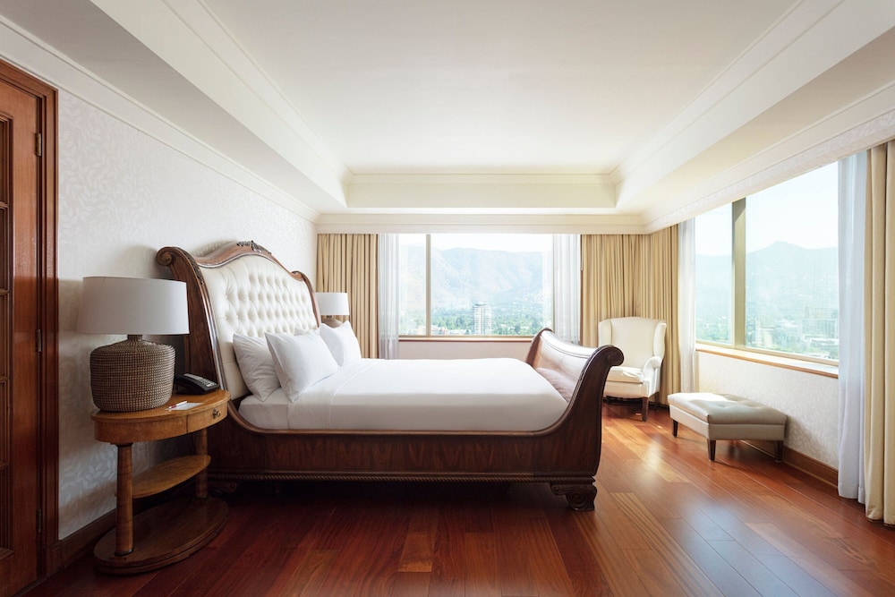 1 Bedroom, Junior Suite, 2 Double Beds, City View
