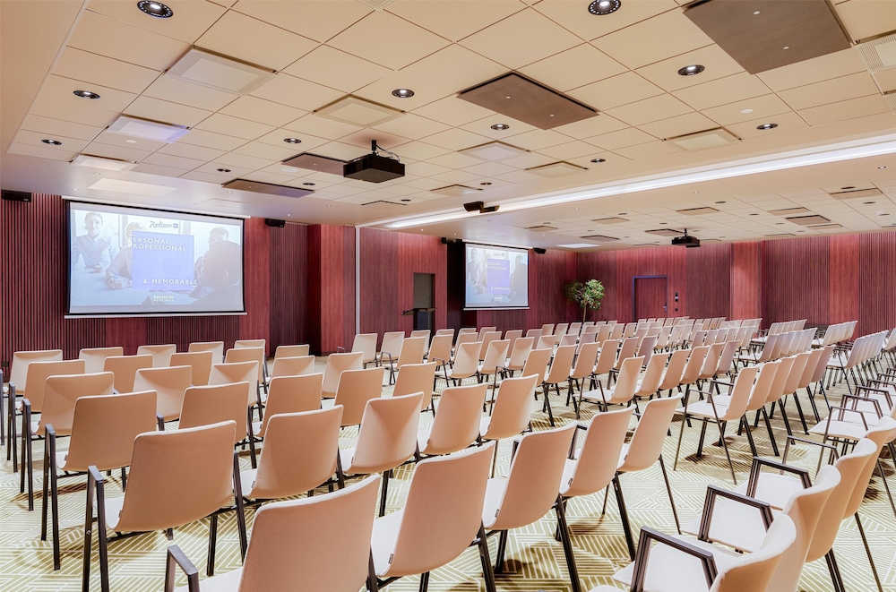 Radisson Blu Hotel Lietuva 68/81