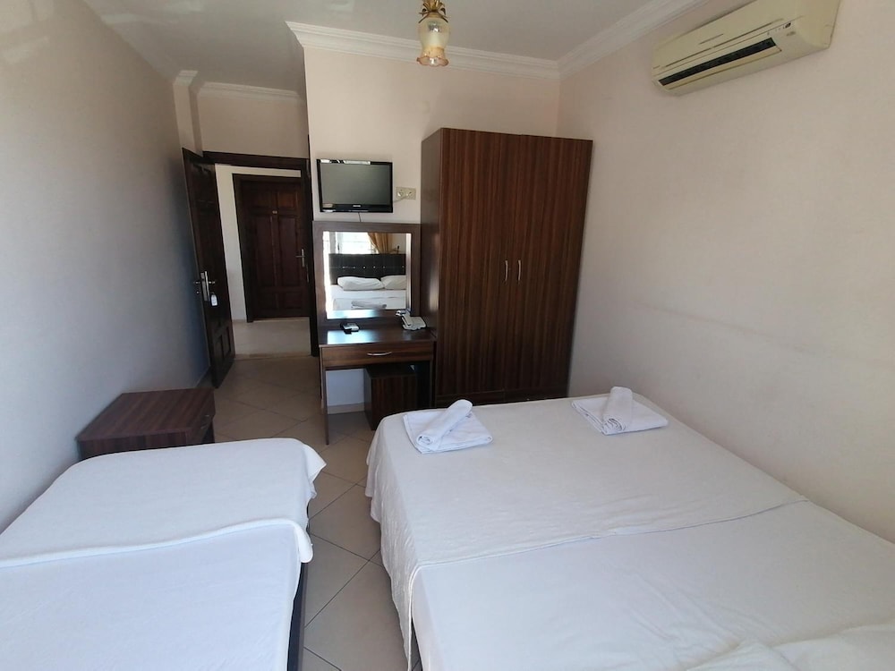 Gloria Tibi Hotel Gumbet 26/59