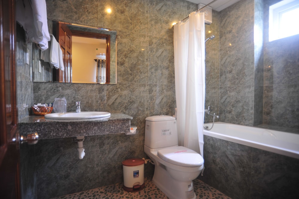 Hong Thien Ruby Hotel 28/58