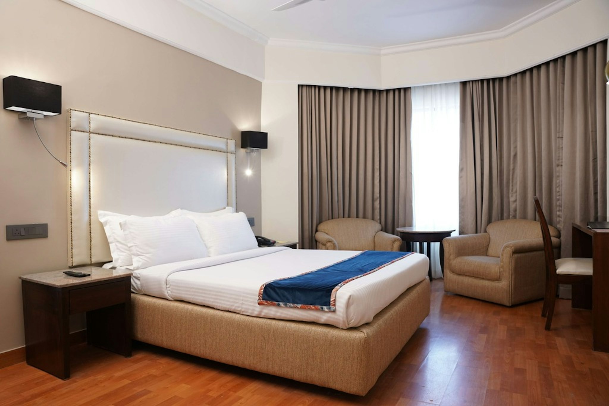 Katriya Hotel And Towers 13/45