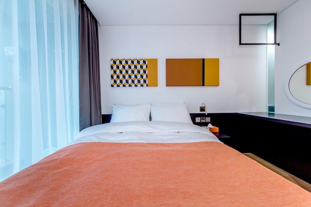 CO-OP CITY HOTEL SEONGSAN 30/71