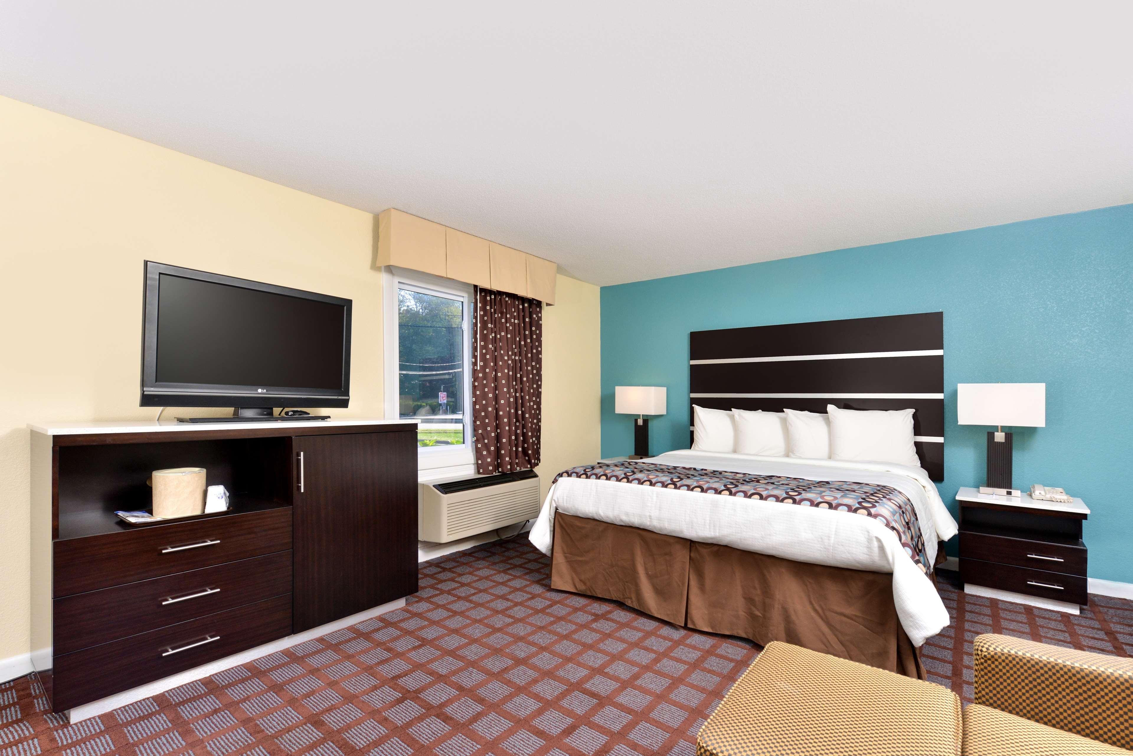 Room, King Bed