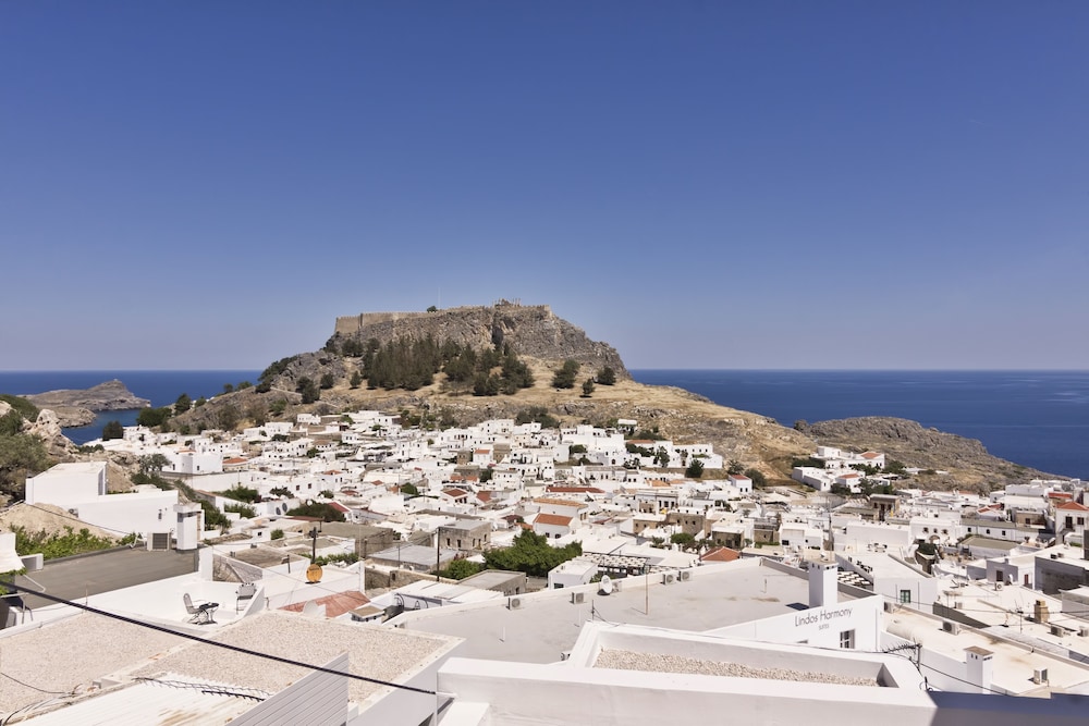 Lindos Comfy Suites 51/58