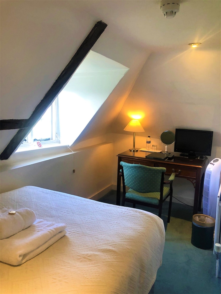 Hook House Hotel 11/49