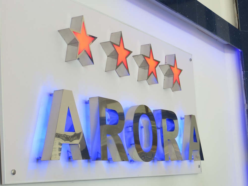 Arora Hotel photo2
