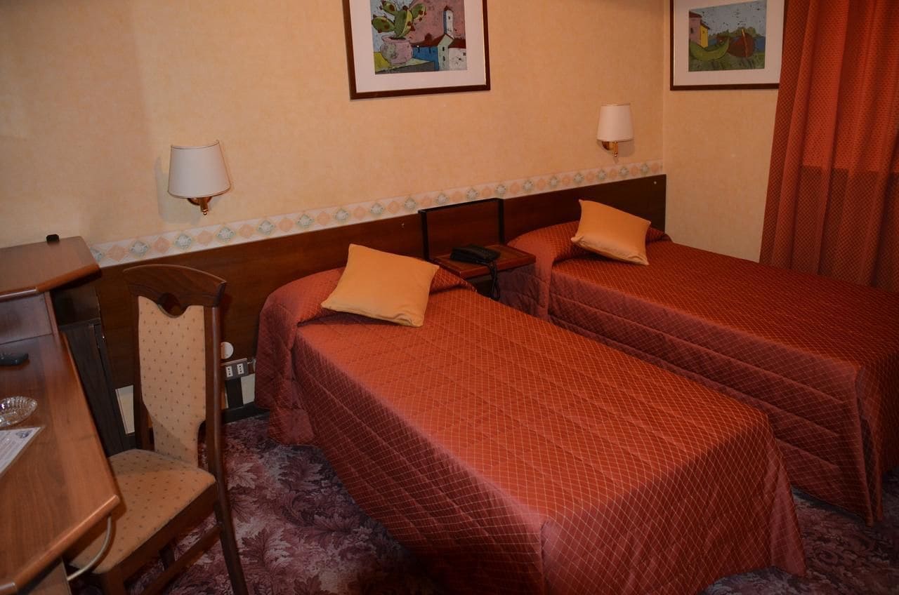 غرفة بسرير مزدوج أو سريرين منفصلين، Hotel Milano 2/2