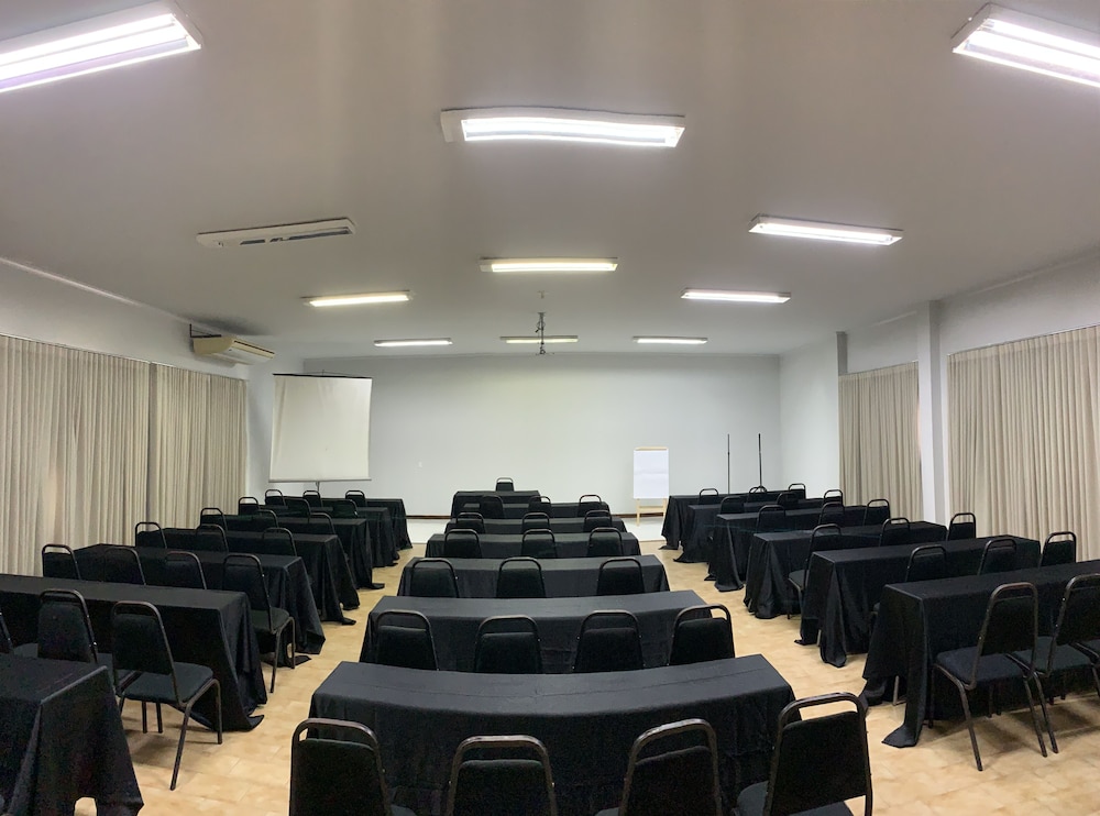BANDEIRANTE PANTANAL HOTEL 37/48