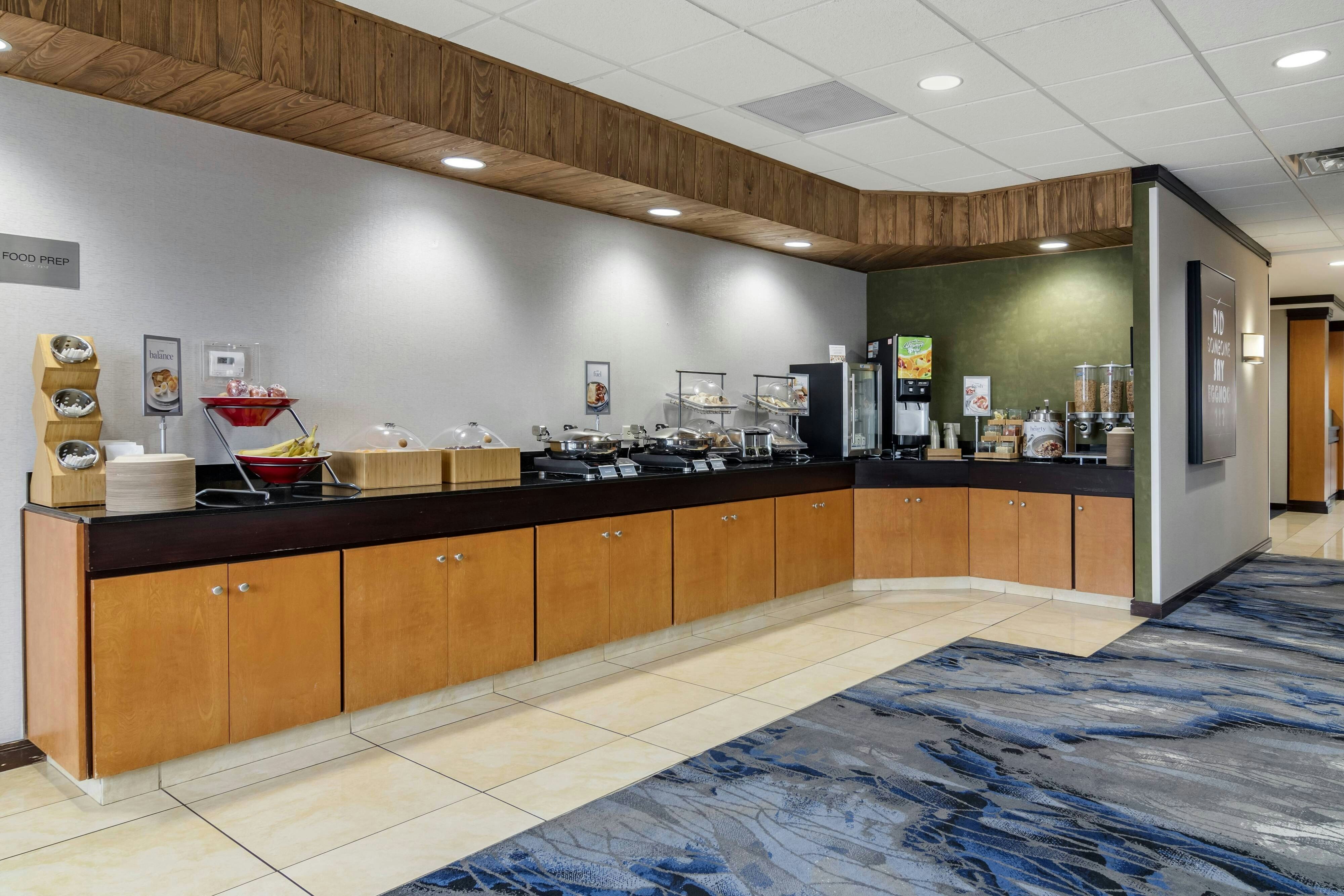 Fairfield Inn Suites Commerce 4/30
