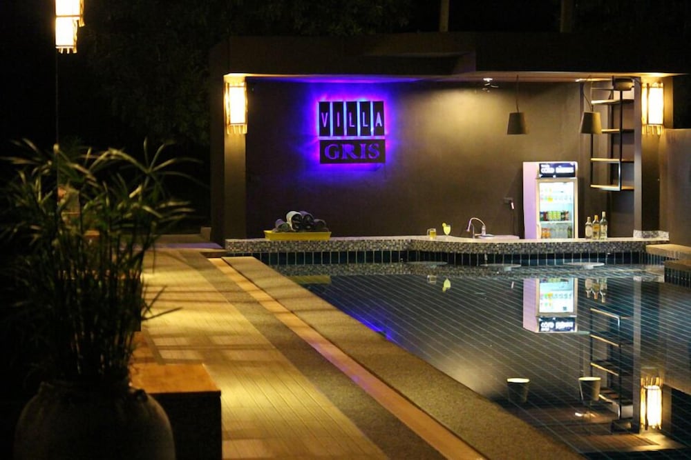 Villa Gris Pranburi 40/41