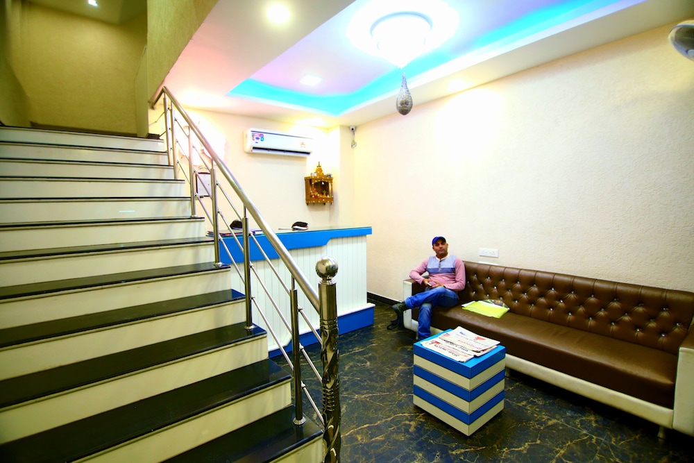 Hotel Gharonda 16/22