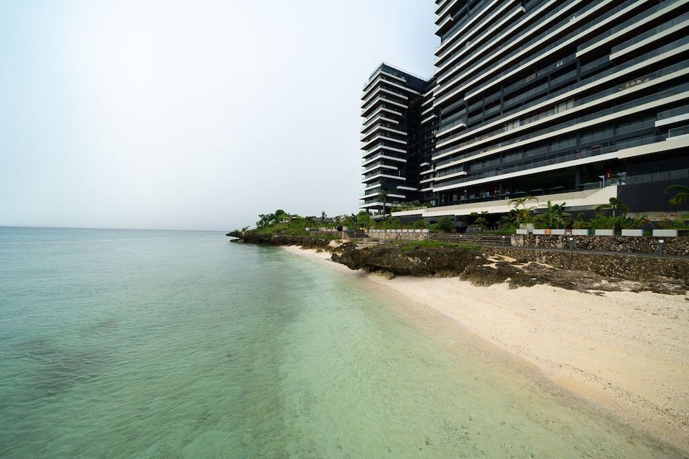The Reef Island Resort Mactan, Cebu 16/20