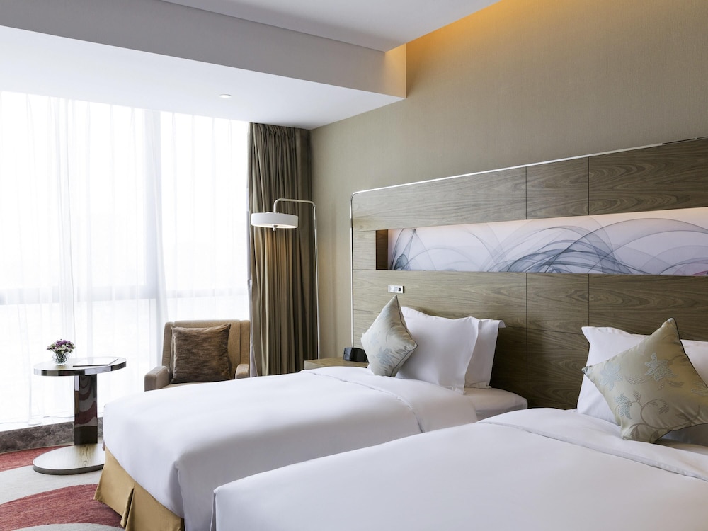 Novotel Rizhao Suning 30/73