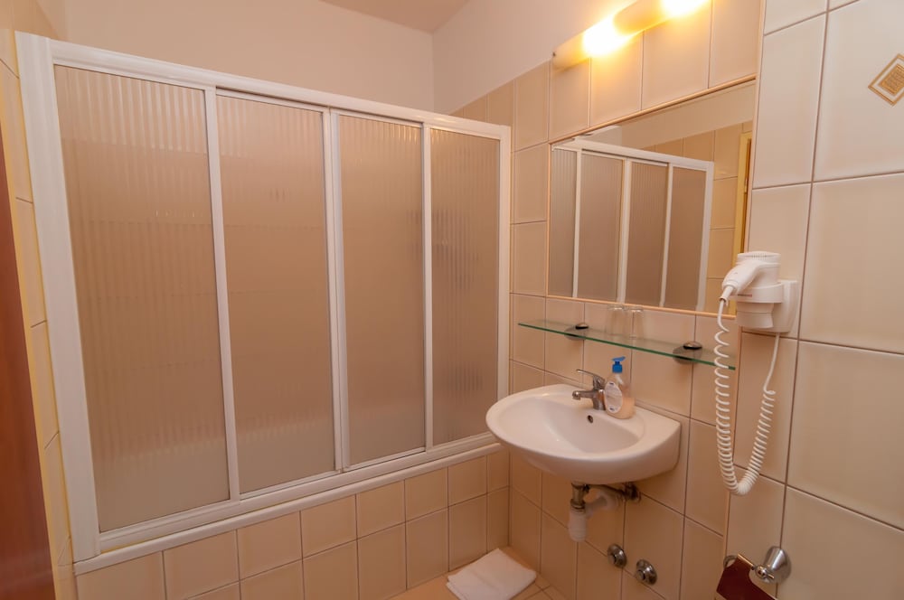 Villa Irena 44/50
