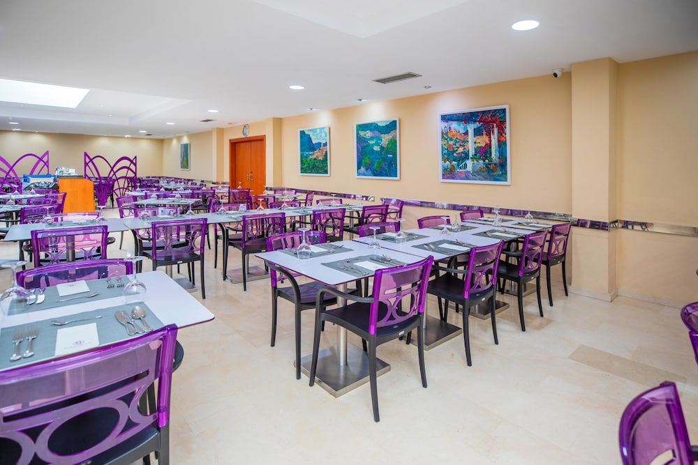 Servigroup Pueblo Benidorm Hotel 30/48