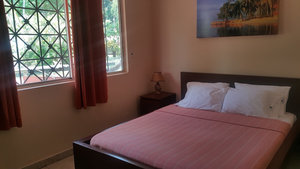 The Balboa Inn Bed Breakfast 10/49