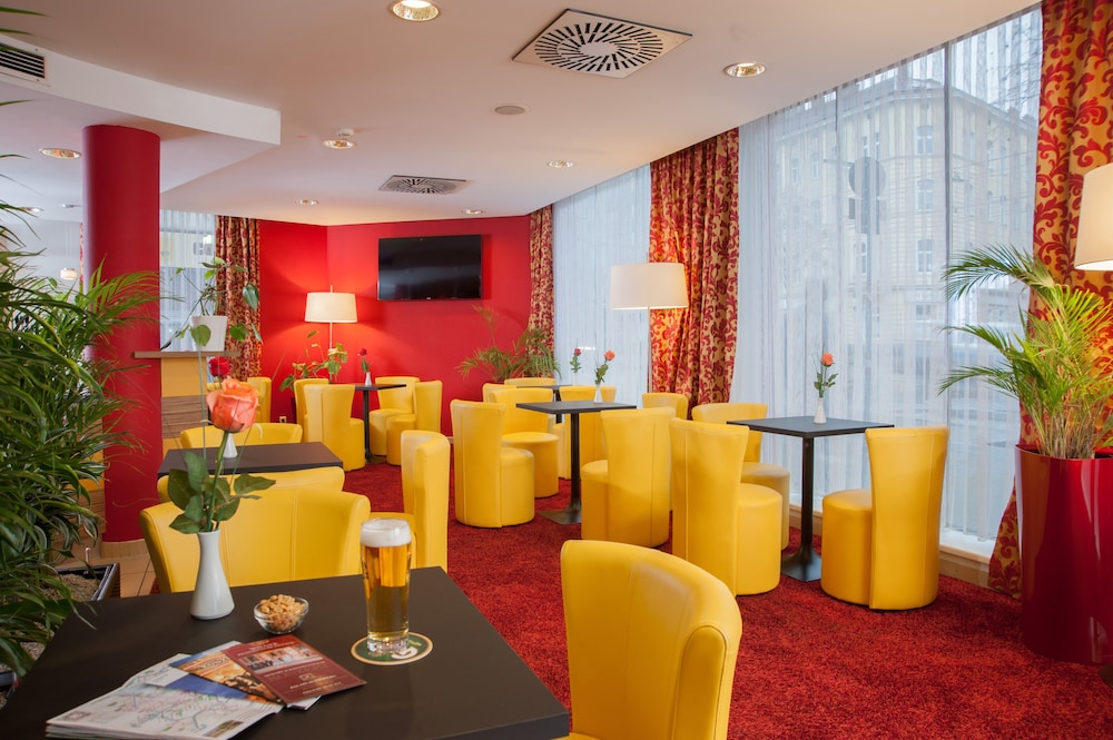 Senator Hotel Vienna 36/50