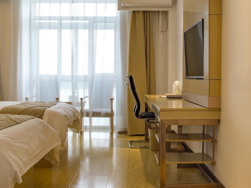 Greentree Inn Heze Shan County Huxi South Road Exp 17/30