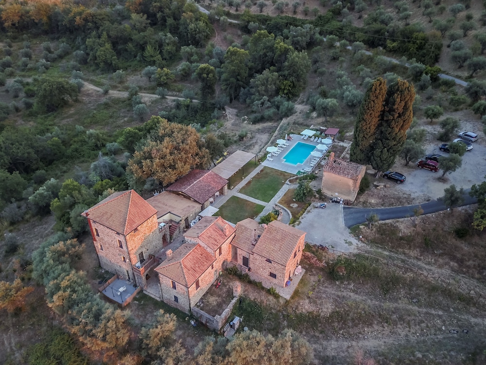 Le Querce Farmhouse 27/48