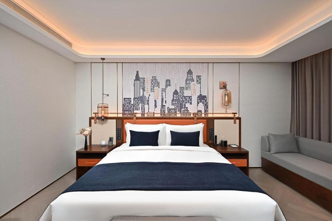 Golden Tulip Shanghai Hongqiao Yankuang 28/65