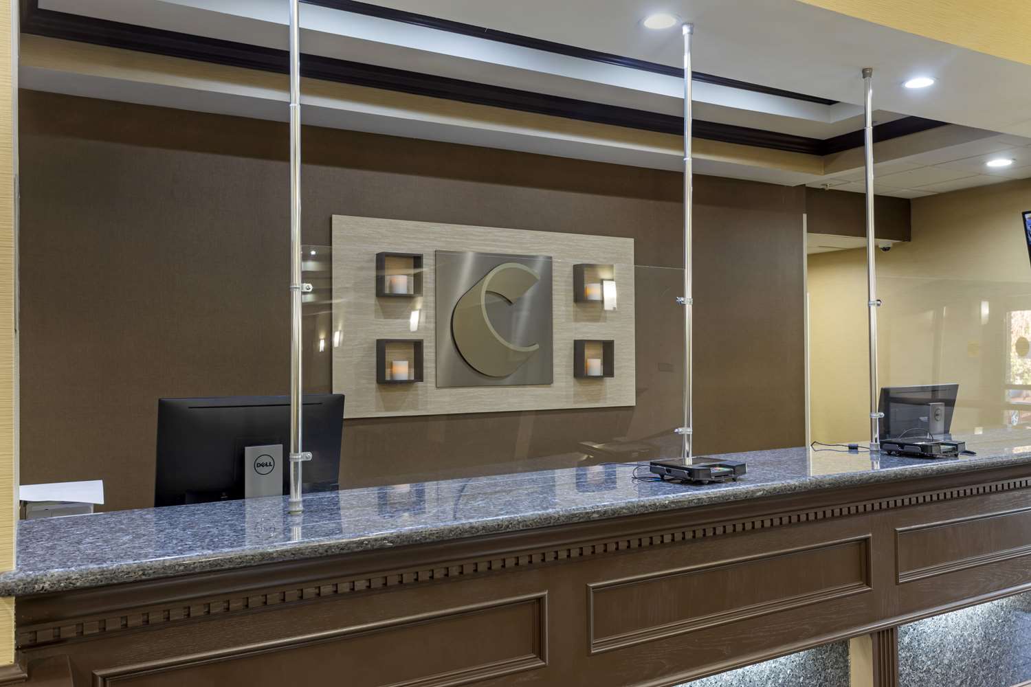Comfort Inn & Suites North Little Rock McCain Mall 38/38