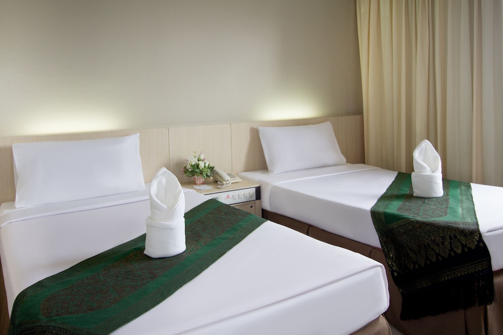 Hat Yai Rama Hotel 8/58