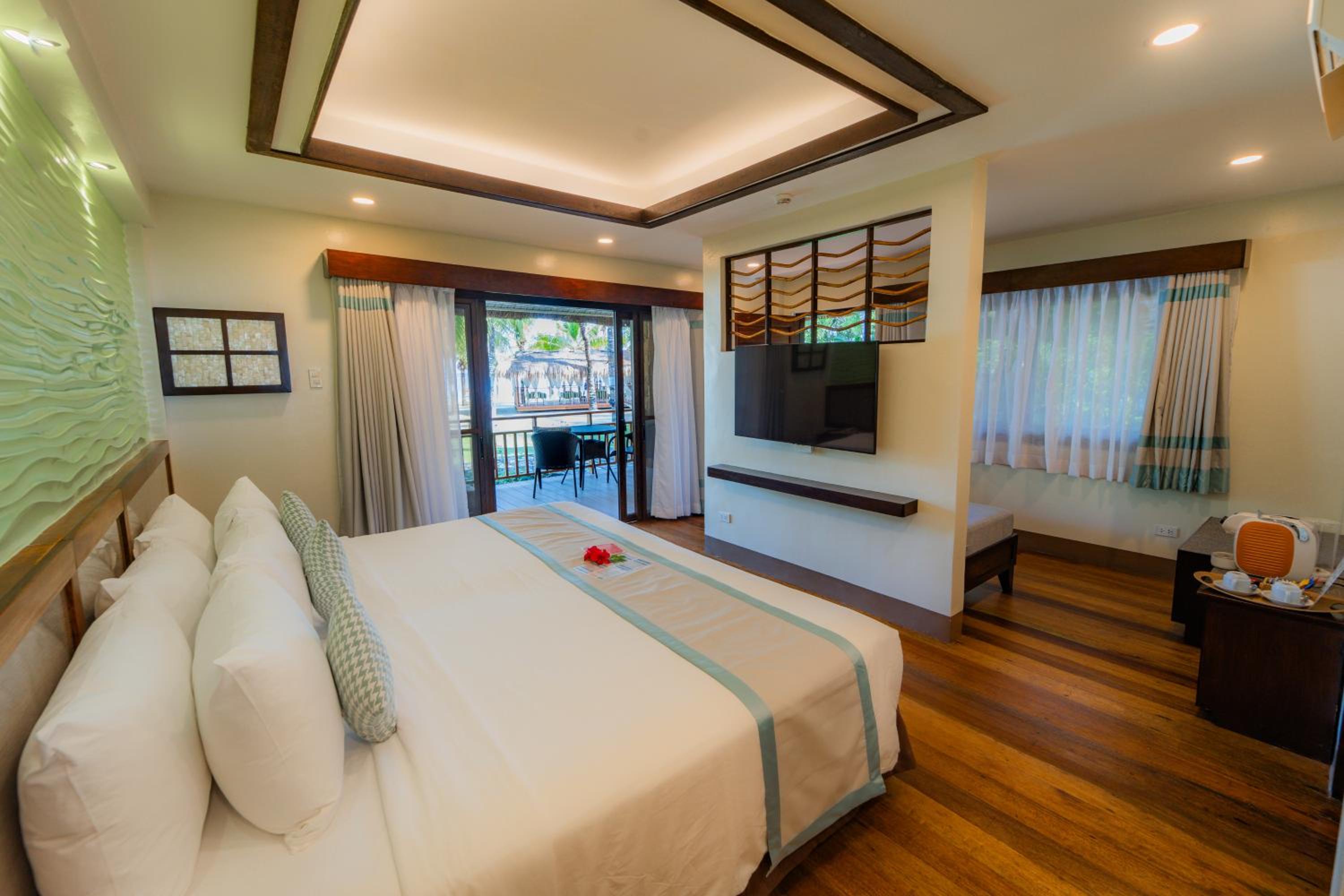 Suite, King Bed