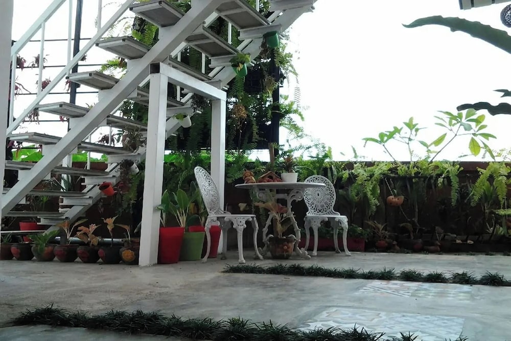 Na-Rak-O Resort 60/70