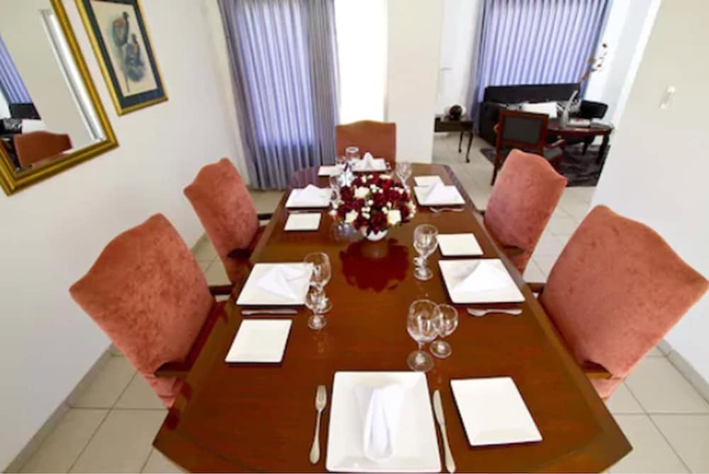 Terranova Suites 38/44