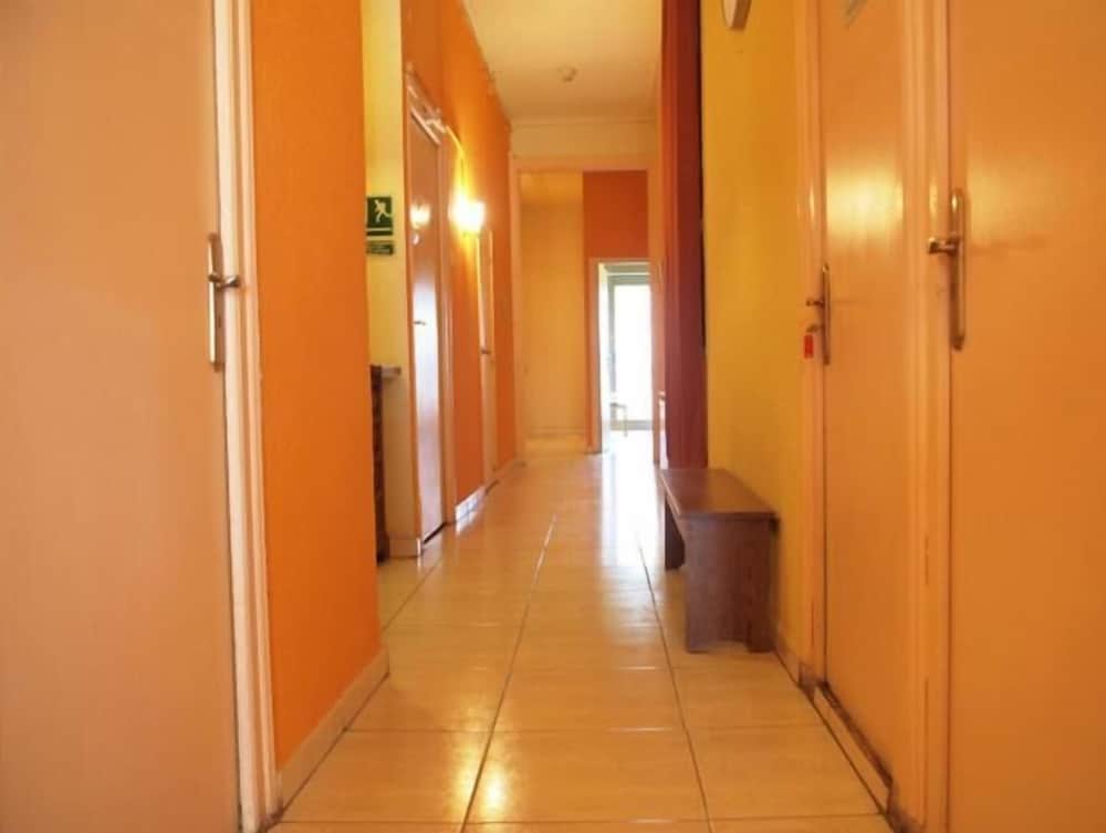 Hostal Delfos 20/49