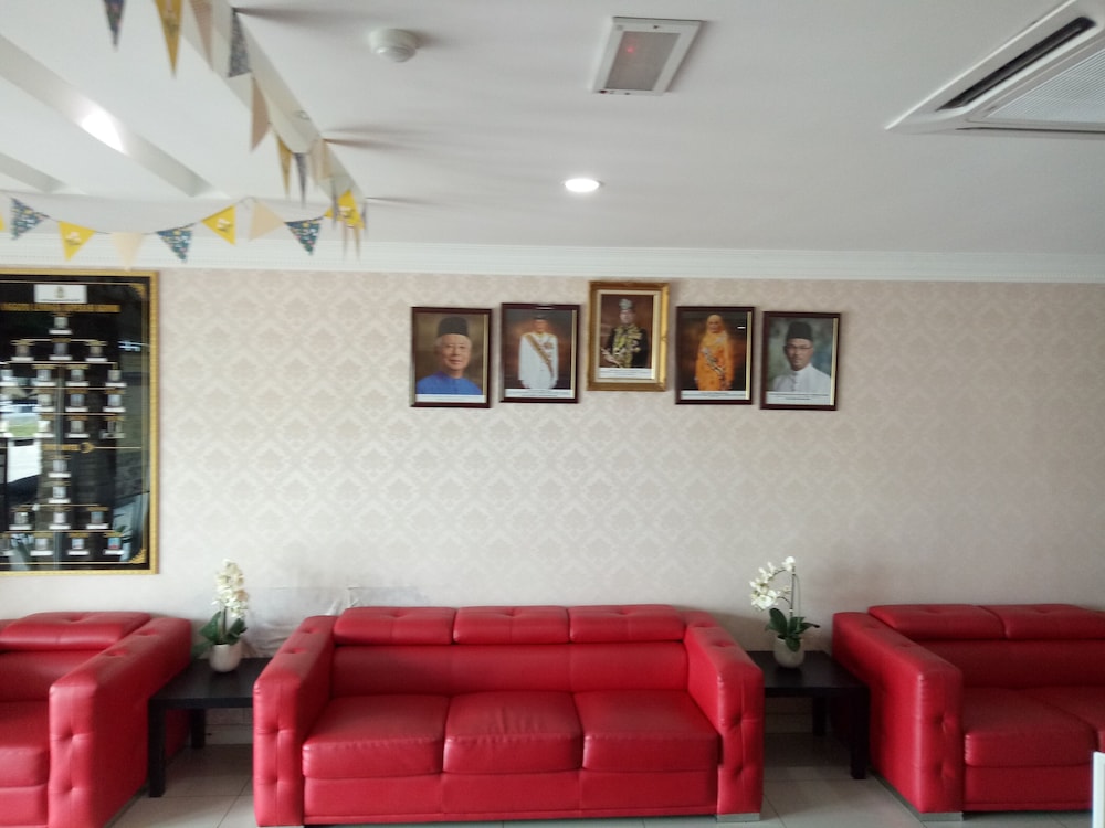 Hotel Mutiara KGMMB by ZUZU 49/53