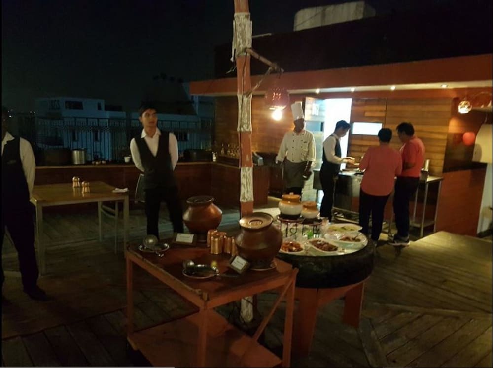 Pride Hotel Chennai 32/35