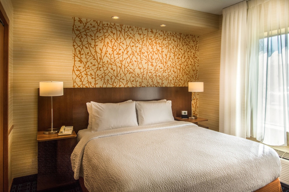 Fairfield Inn Suites By Marriott Washington Dulles Airport 10/24