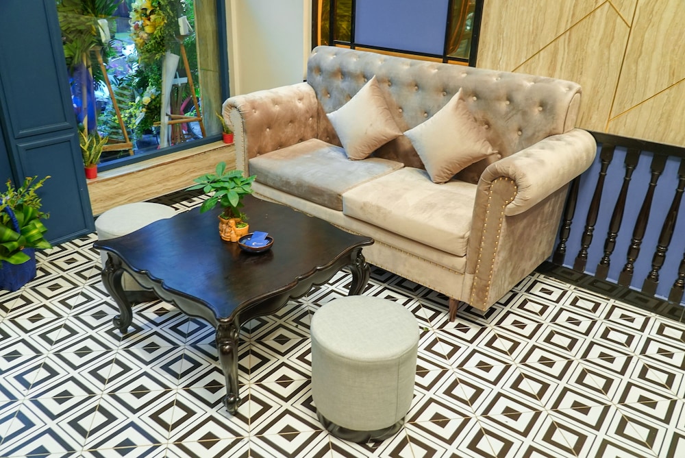 Hanoi La Castela Hotel 35/45