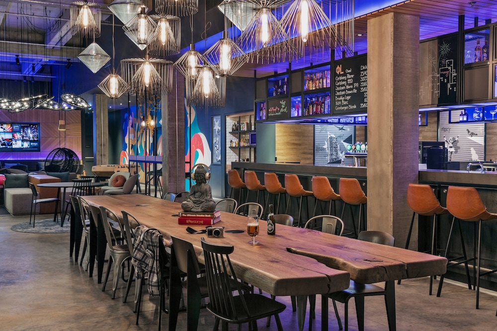 Moxy Copenhagen Sydhavnen 43/56