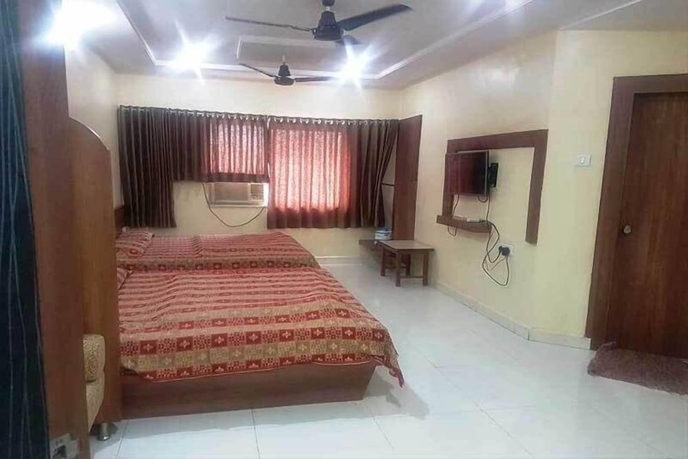 Hotel Sharan 7/15