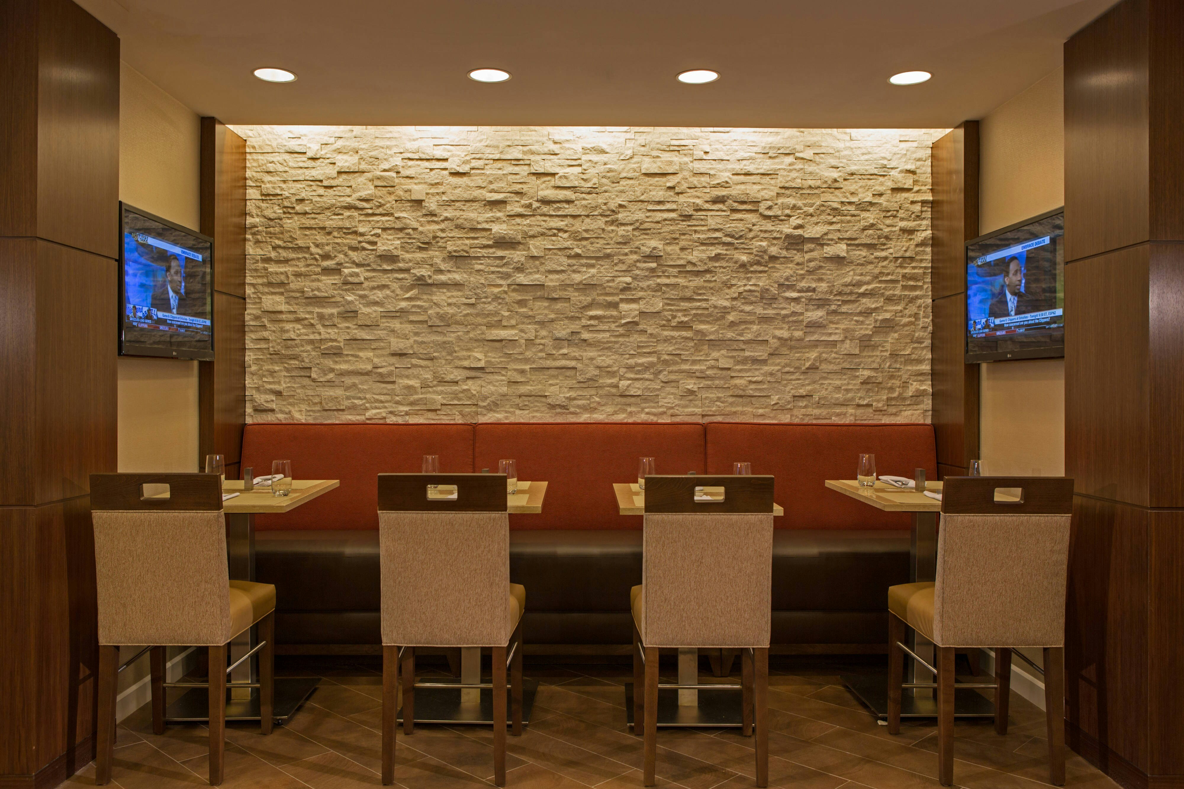 Gaithersburg Marriott Washingtonian Center 39/59