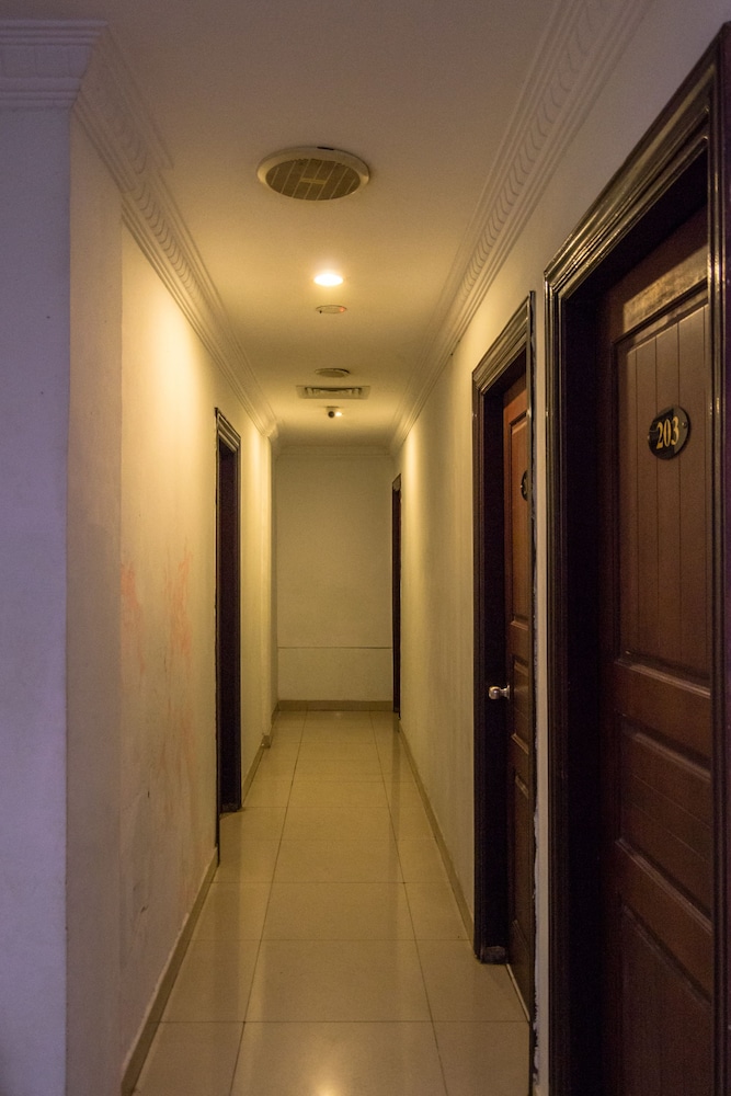 SUPER OYO Capital O 664 Romance Hotel 30/46