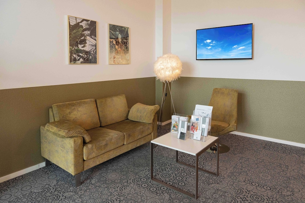 K Apart Hotel and Boardinghouse 32/49