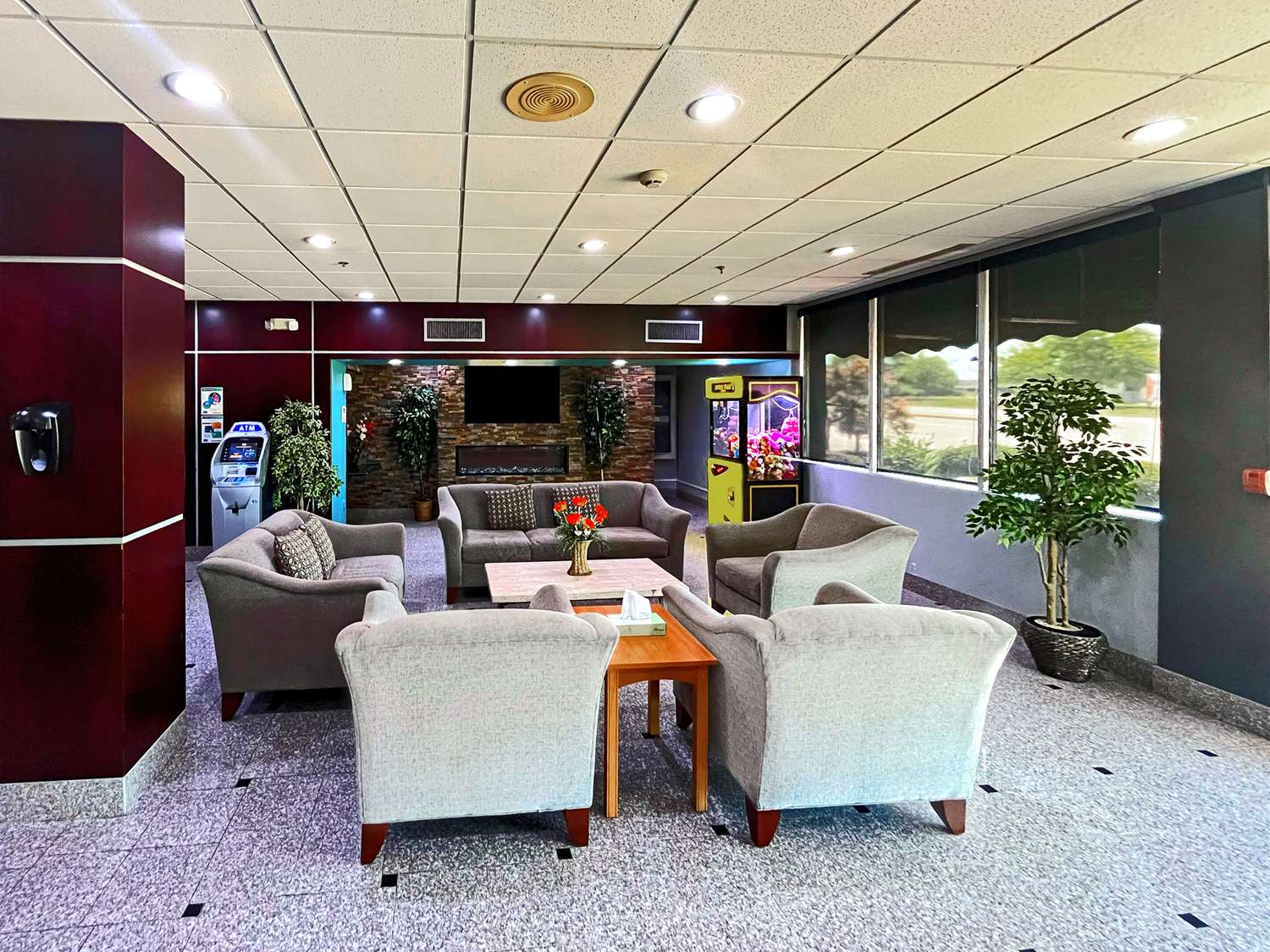 Quality Inn & Suites Cincinnati Downtown Area 22/32