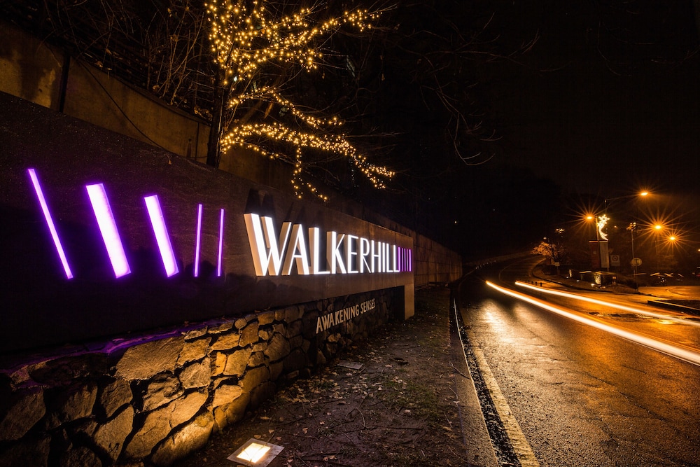 Grand Walkerhill Seoul 71/73